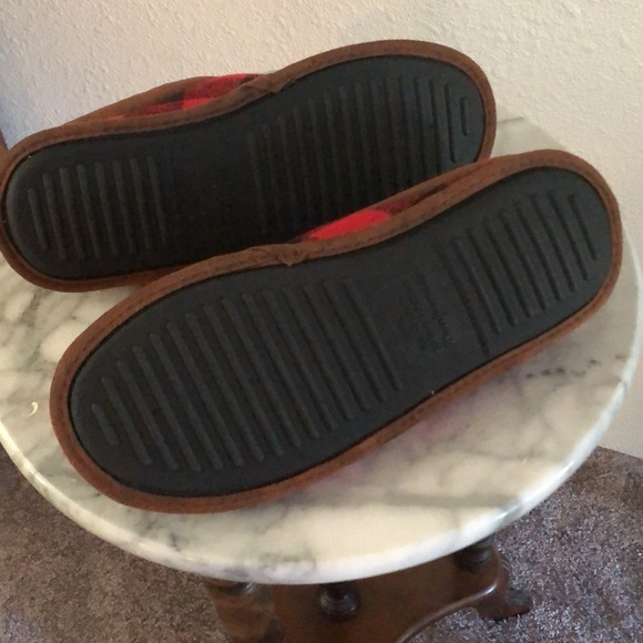 Plaid dearfoams hard bottom slippers - Picture 3 of 4